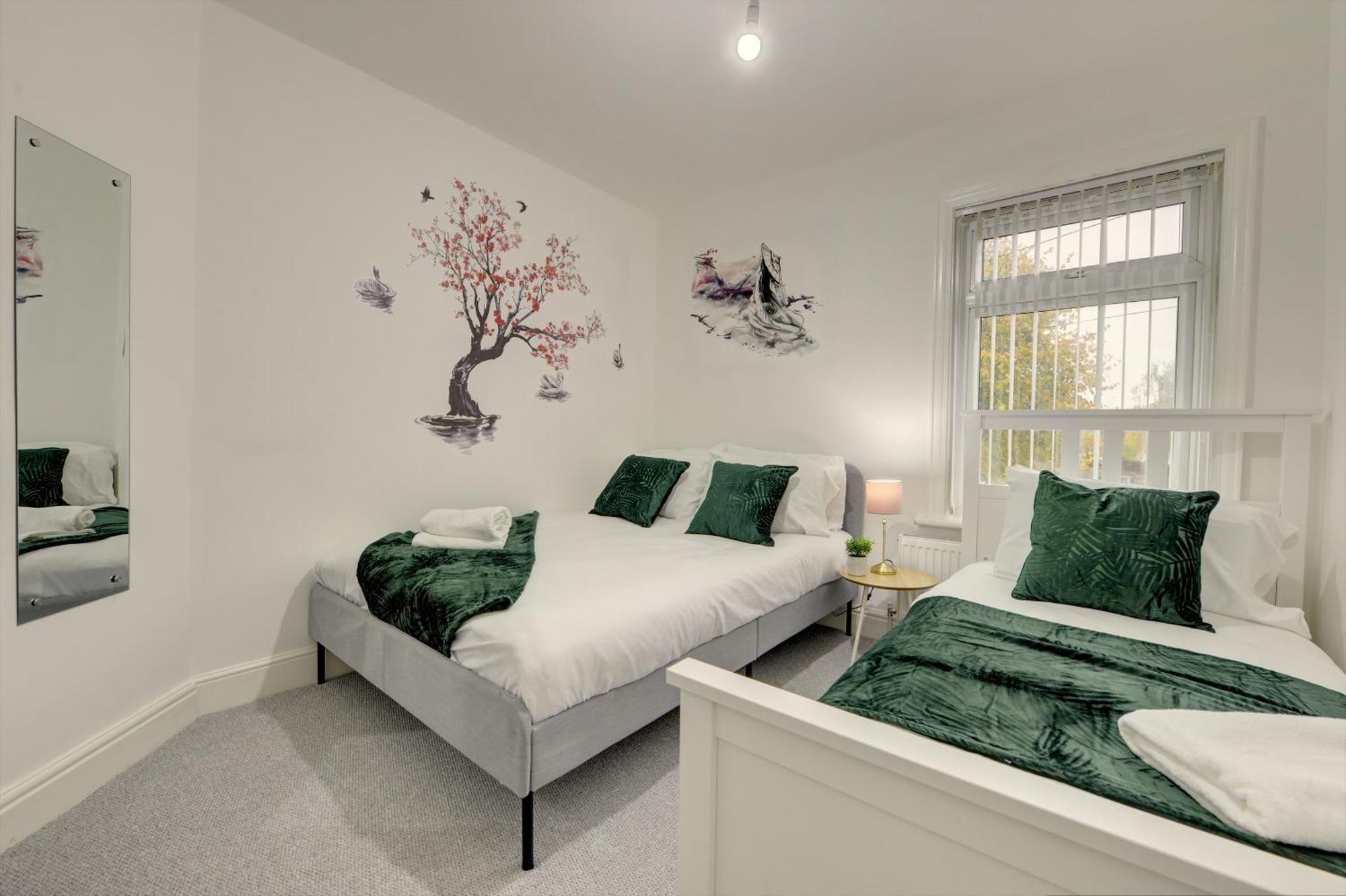 Stunning And Lovely 3 Bed House - Catch 22 코번트리 외부 사진